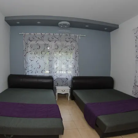 Apartament Dorothy One Downstairs *